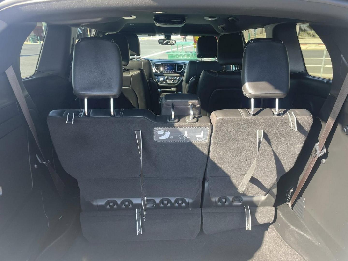 2020 Chrysler Pacifica Hybrid Touring L (2C4RC1L75LR) with an 3.6L V6 DOHC 24V HYBRID engine, CVT transmission, located at 744 E Miner Ave, Stockton, CA, 95202, (209) 944-5770, 37.956863, -121.282082 - PLUS TAXES AND FEES - Photo#9