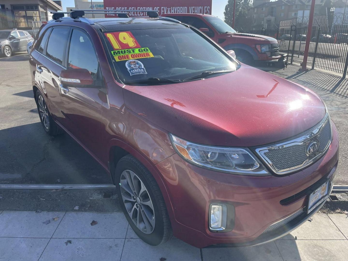 2014 Kia Sorento SX V6 FWD (5XYKW4A77EG) with an 3.3L V6 DOHC 24V engine, 6-Speed Automatic transmission, located at 744 E Miner Ave, Stockton, CA, 95202, (209) 944-5770, 37.956863, -121.282082 - PLUS TAXES AND FEES - Photo#1