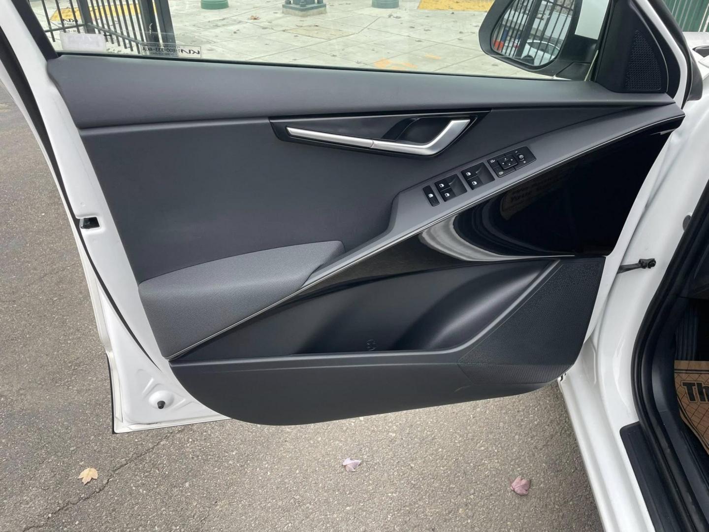 2023 Kia Niro EX (KNDCS3LF9P5) with an 1.6L L4 DOHC 16V HYBRID engine, 6A transmission, located at 744 E Miner Ave, Stockton, CA, 95202, (209) 944-5770, 37.956863, -121.282082 - PLUS TAXES AND FEES - Photo#5