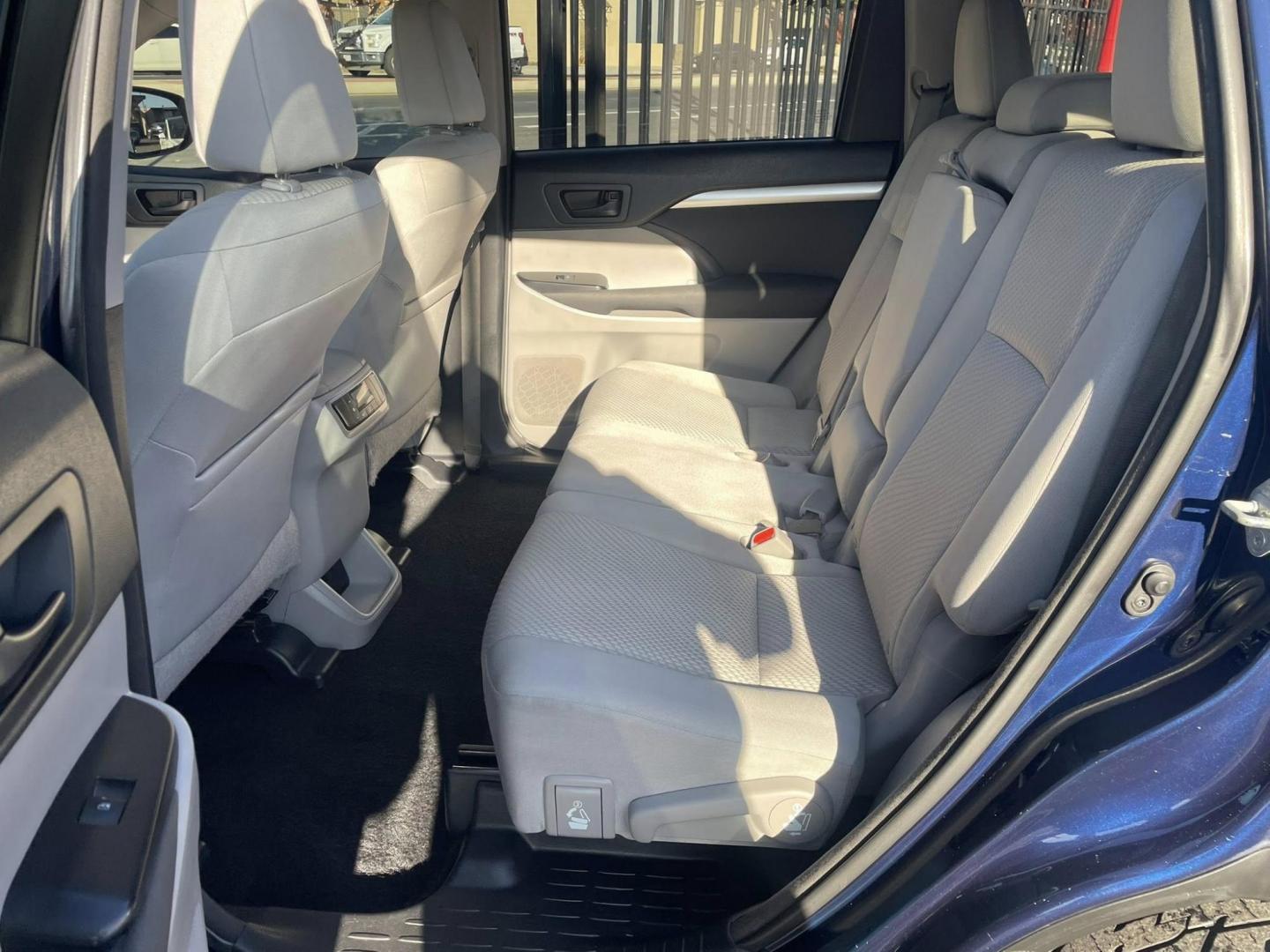 2015 Toyota Highlander LE FWD I4 (5TDZARFH8FS) with an 2.7L L4 DOHC 16V engine, 6-Speed Automatic transmission, located at 744 E Miner Ave, Stockton, CA, 95202, (209) 944-5770, 37.956863, -121.282082 - PLUS TAXES AND FEES - Photo#6