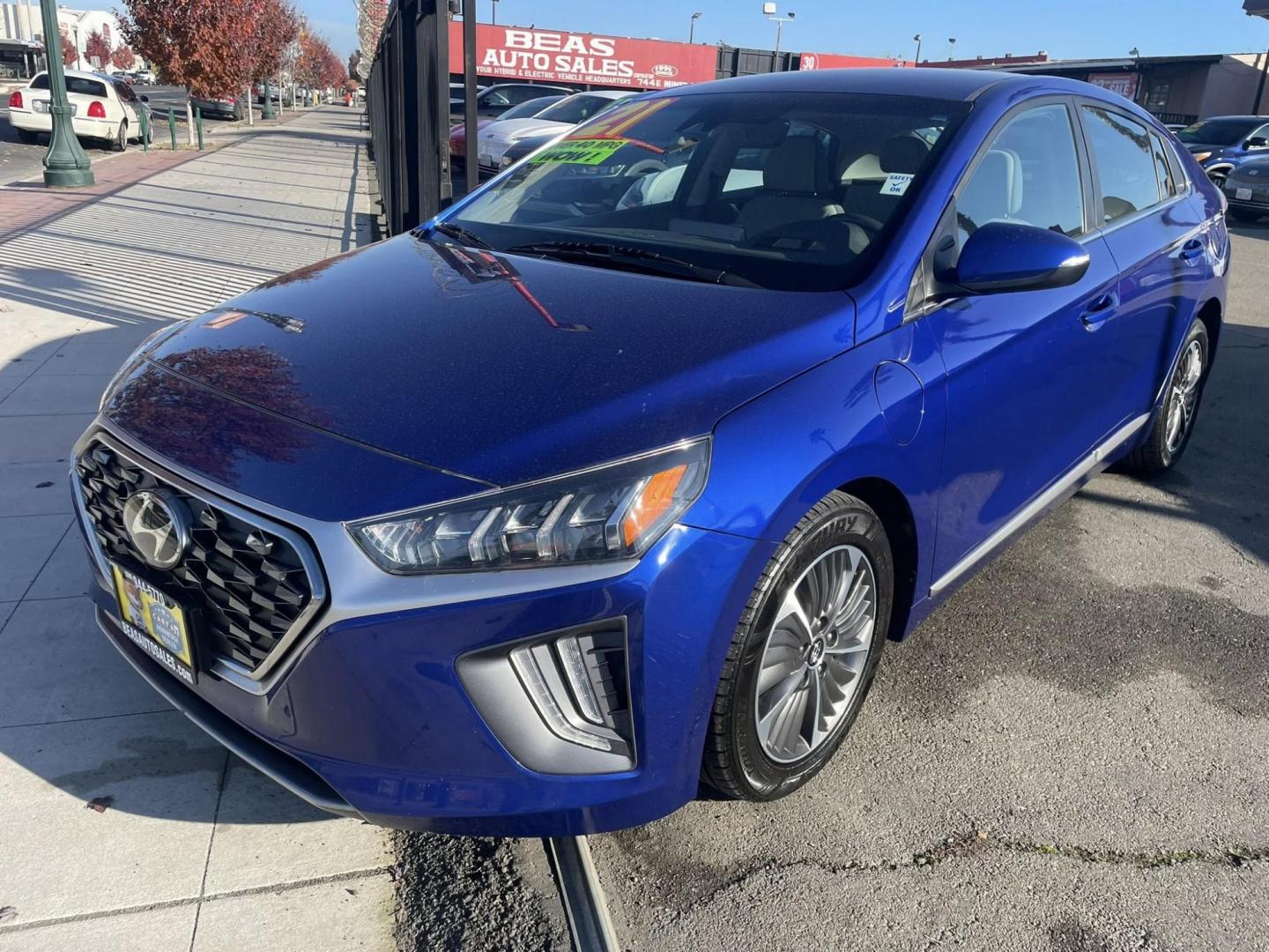 2021 Hyundai Ioniq Plug-In Hybrid SEL (KMHC75LD5MU) with an 1.6L L4 DOHC 16V HYBRID engine, 6A transmission, located at 744 E Miner Ave, Stockton, CA, 95202, (209) 944-5770, 37.956863, -121.282082 - PLUS TAXES AND FEES - Photo#3