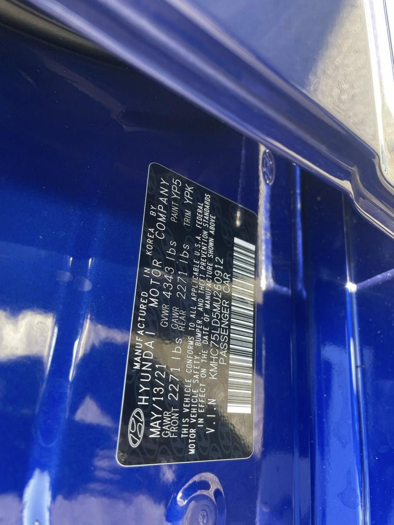 2021 Hyundai Ioniq Plug-In Hybrid SEL (KMHC75LD5MU) with an 1.6L L4 DOHC 16V HYBRID engine, 6A transmission, located at 744 E Miner Ave, Stockton, CA, 95202, (209) 944-5770, 37.956863, -121.282082 - PLUS TAXES AND FEES - Photo#10