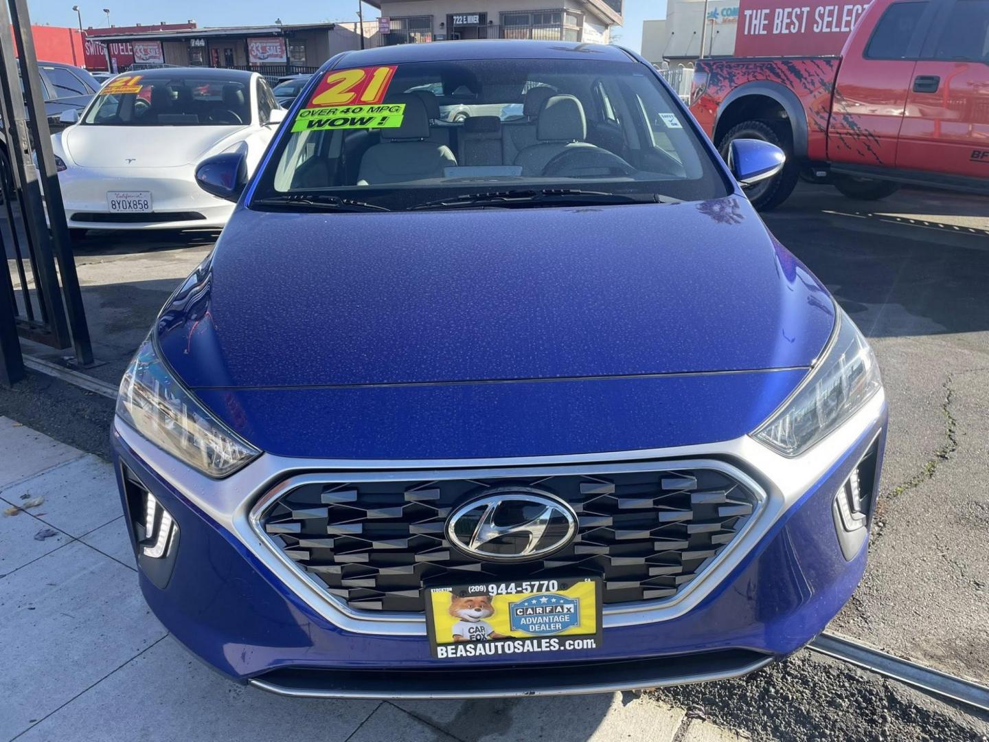 2021 Hyundai Ioniq Plug-In Hybrid SEL (KMHC75LD5MU) with an 1.6L L4 DOHC 16V HYBRID engine, 6A transmission, located at 744 E Miner Ave, Stockton, CA, 95202, (209) 944-5770, 37.956863, -121.282082 - PLUS TAXES AND FEES - Photo#2