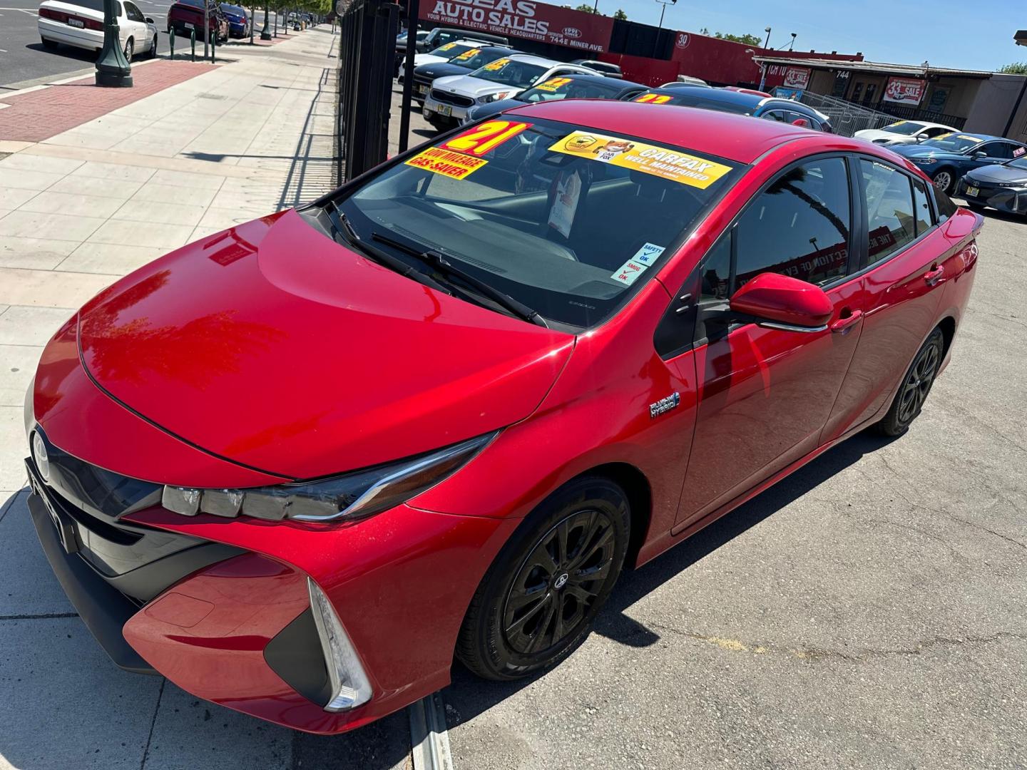 2021 Toyota Prius Prime LE - Photo 5
