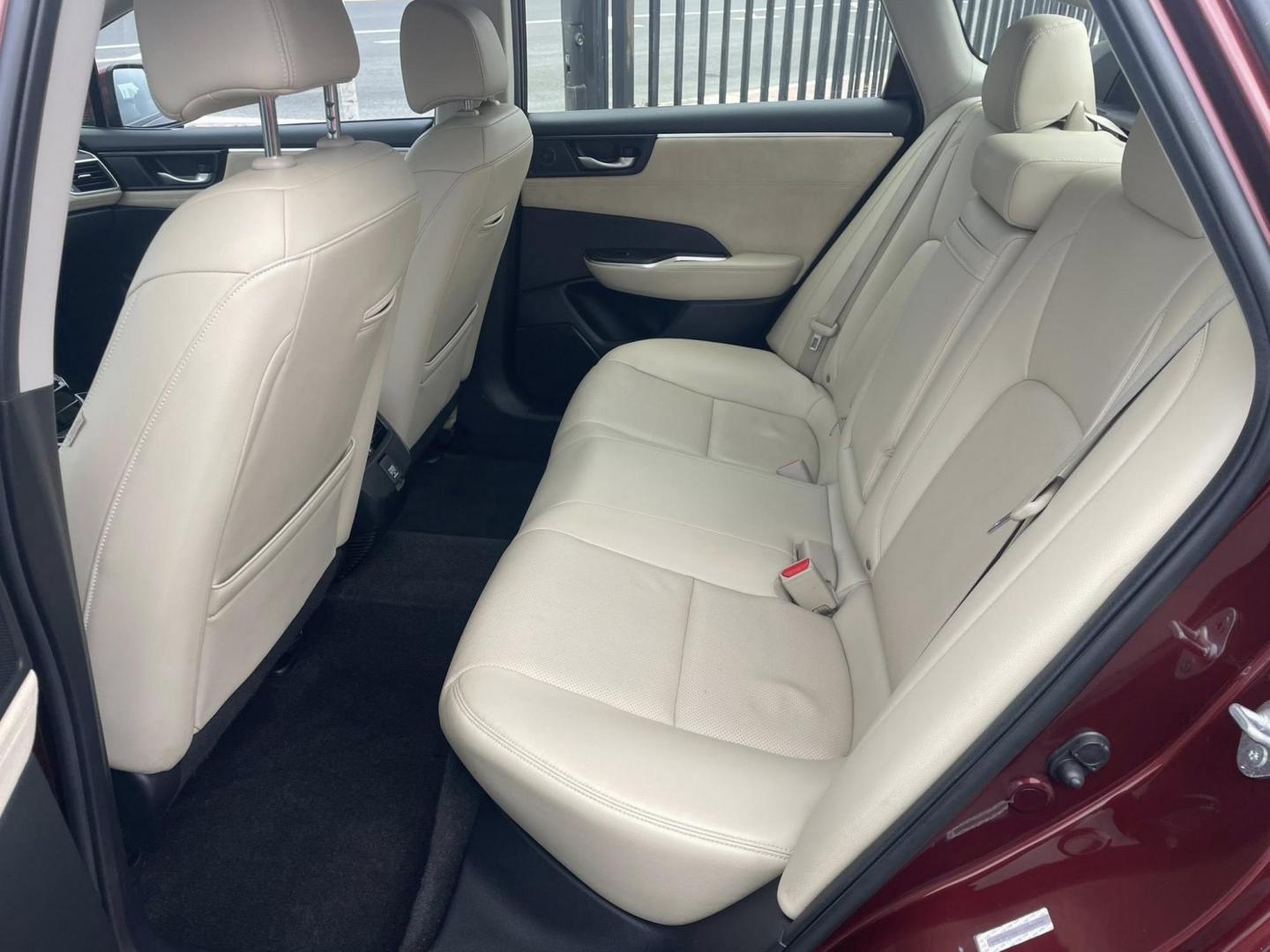 2019 Honda Clarity Touring Plug-In Hybrid (JHMZC5F38KC) with an 1.5L L4 DOHC 16V HYBRID engine, CVT transmission, located at 744 E Miner Ave, Stockton, CA, 95202, (209) 944-5770, 37.956863, -121.282082 - PLUS TAXES AND FEES - Photo#8