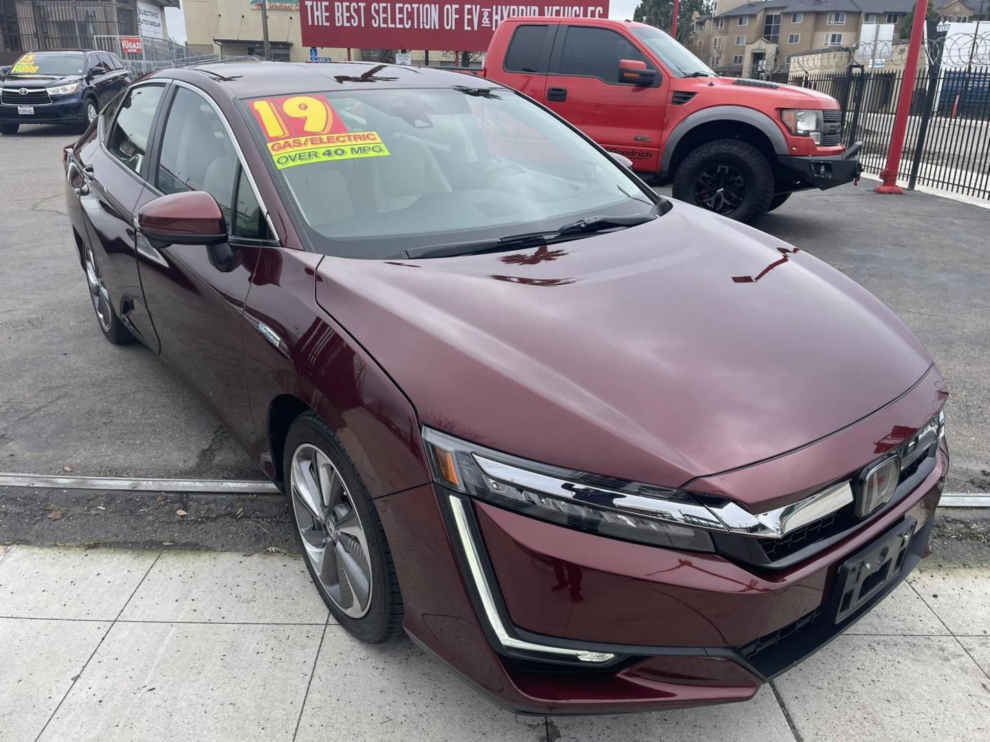 2019 Honda Clarity Touring Plug-In Hybrid (JHMZC5F38KC) with an 1.5L L4 DOHC 16V HYBRID engine, CVT transmission, located at 744 E Miner Ave, Stockton, CA, 95202, (209) 944-5770, 37.956863, -121.282082 - PLUS TAXES AND FEES - Photo#1