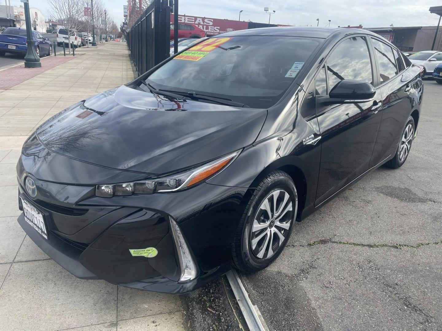 2022 Toyota Prius Prime LE (JTDKAMFPXN3) with an 1.8L L4 DOHC 16V HYBRID engine, CVT transmission, located at 744 E Miner Ave, Stockton, CA, 95202, (209) 944-5770, 37.956863, -121.282082 - PLUS TAXES AND FEES - Photo#3