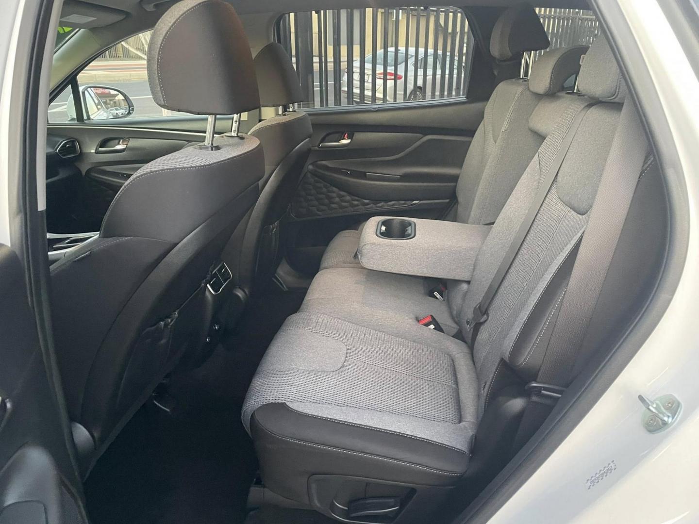 2022 Hyundai Santa Fe Plug-In Hybrid SEL (KM8S6DA22NU) with an 1.6L L4 DOHC 16V HYBRID engine, 6A transmission, located at 744 E Miner Ave, Stockton, CA, 95202, (209) 944-5770, 37.956863, -121.282082 - PLUS TAXES AND FEES - Photo#7