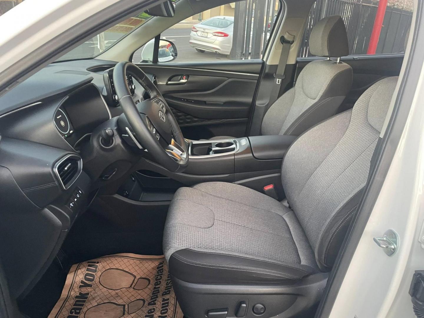 2022 Hyundai Santa Fe Plug-In Hybrid SEL (KM8S6DA22NU) with an 1.6L L4 DOHC 16V HYBRID engine, 6A transmission, located at 744 E Miner Ave, Stockton, CA, 95202, (209) 944-5770, 37.956863, -121.282082 - PLUS TAXES AND FEES - Photo#5