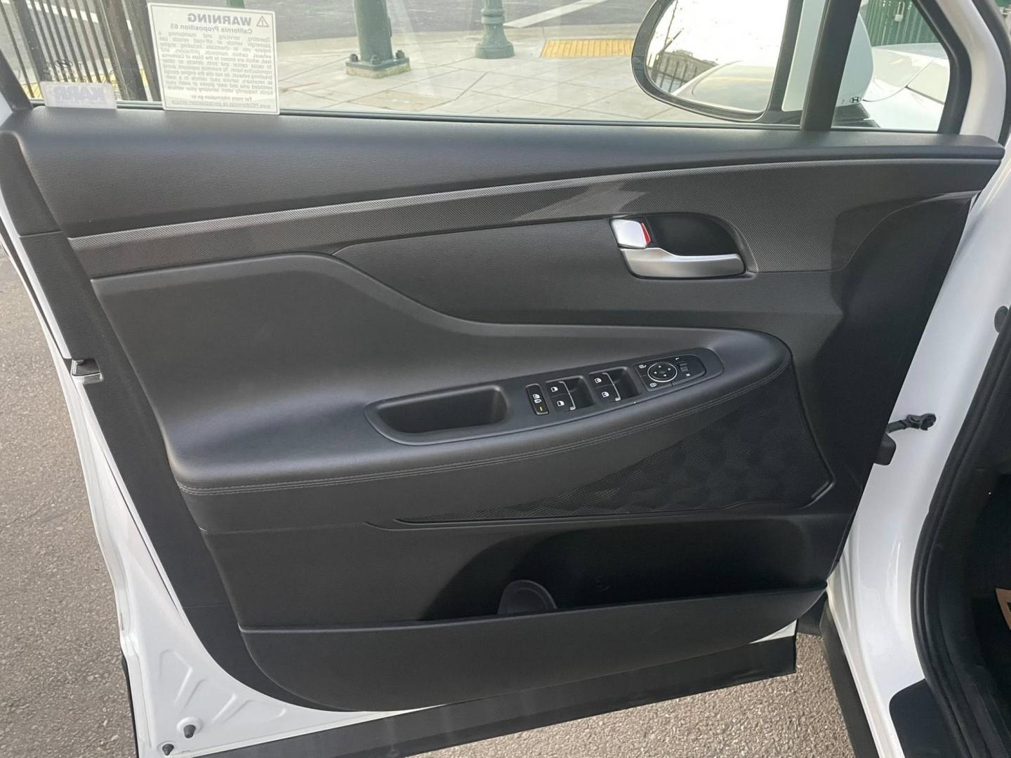 2022 Hyundai Santa Fe Plug-In Hybrid SEL (KM8S6DA22NU) with an 1.6L L4 DOHC 16V HYBRID engine, 6A transmission, located at 744 E Miner Ave, Stockton, CA, 95202, (209) 944-5770, 37.956863, -121.282082 - PLUS TAXES AND FEES - Photo#4