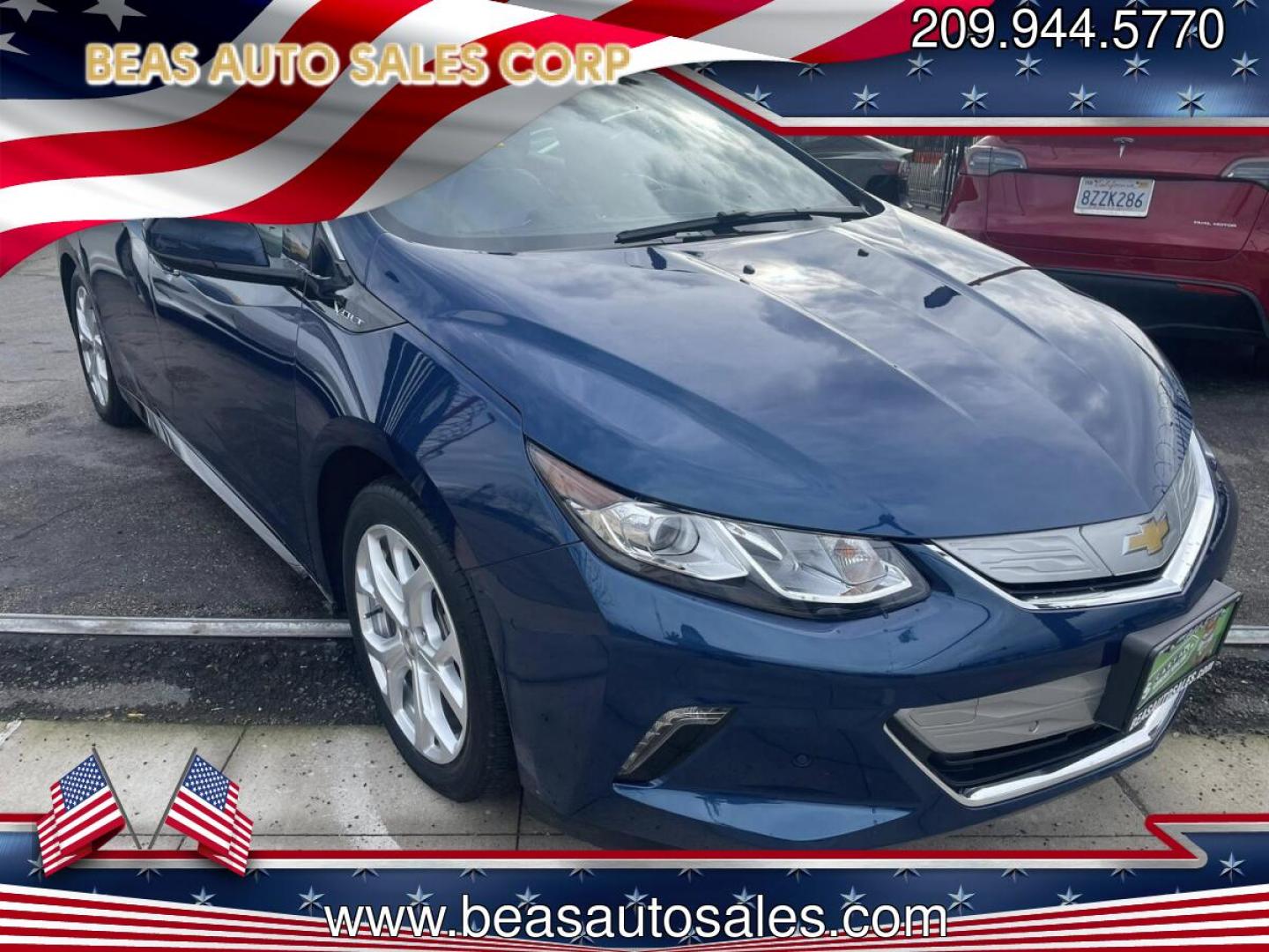 2019 Chevrolet Volt Premier w/ Standard Emission Package (1G1RB6S50KU) with an 1.5L L4 DOHC 16V engine, CVT transmission, located at 744 E Miner Ave, Stockton, CA, 95202, (209) 944-5770, 37.956863, -121.282082 - PLUS TAXES AND FEES- Photo#0