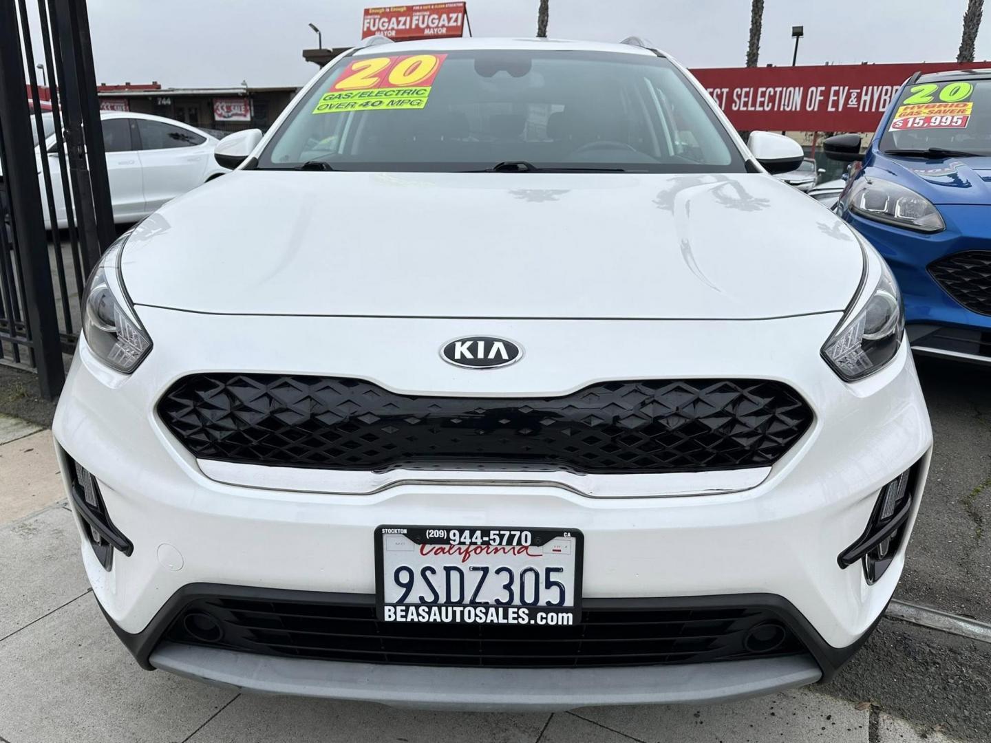 2020 Kia Niro Plug In Hybrid LXS (KNDCM3LD7L5) , 6A transmission, located at 744 E Miner Ave, Stockton, CA, 95202, (209) 944-5770, 37.956863, -121.282082 - Photo#2