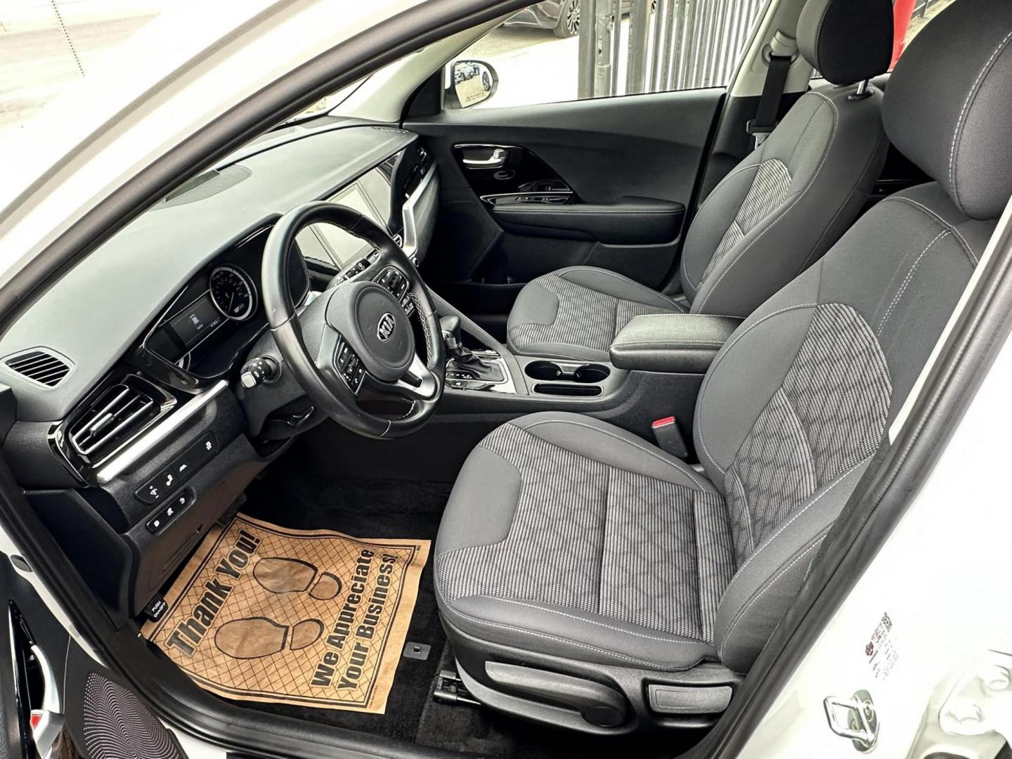 2020 Kia Niro Plug In Hybrid LXS (KNDCM3LD7L5) , 6A transmission, located at 744 E Miner Ave, Stockton, CA, 95202, (209) 944-5770, 37.956863, -121.282082 - Photo#10