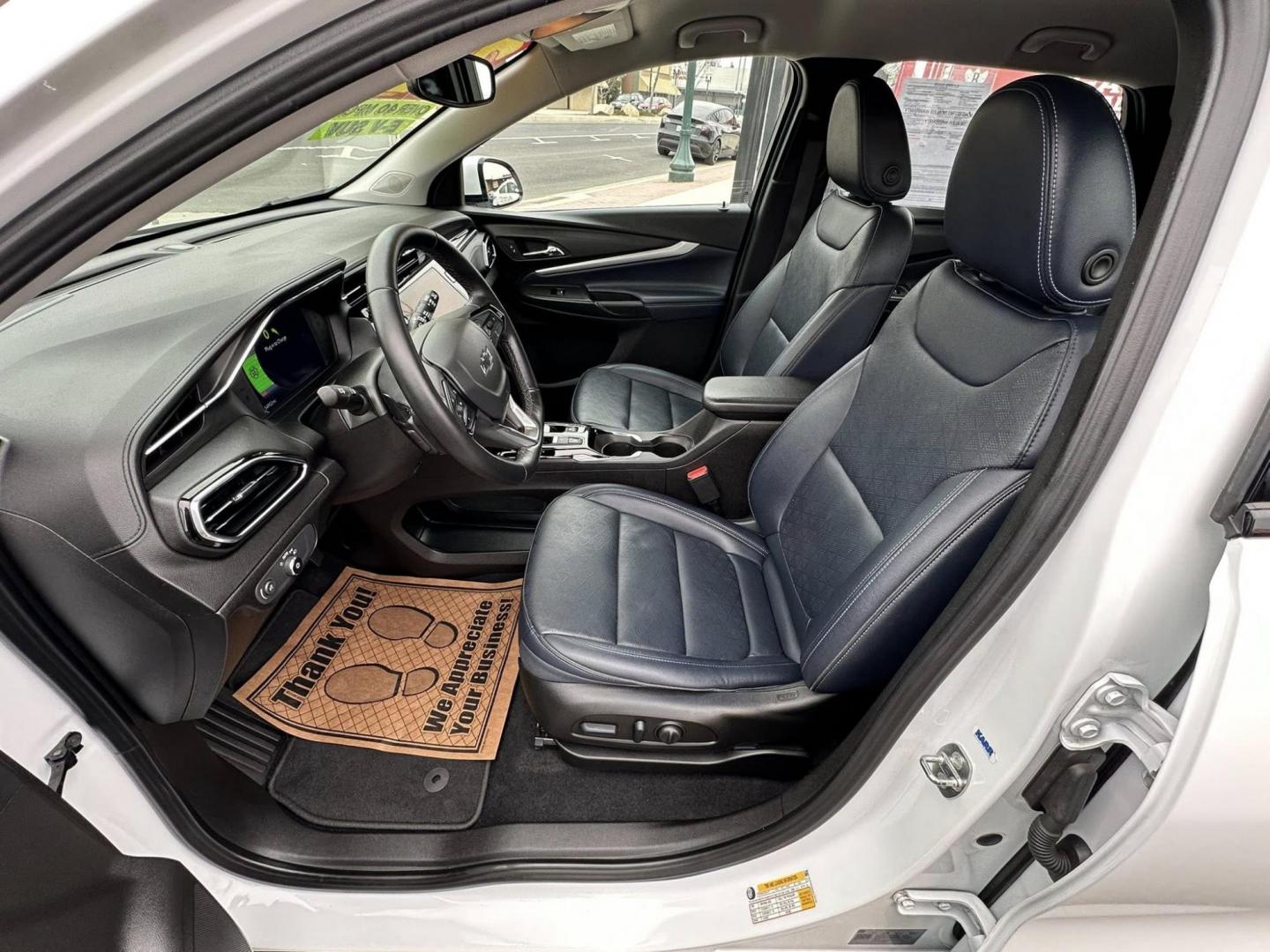 2022 Chevrolet Bolt EV 1LT (1G1FY6S06N4) with an ELECTRIC engine, 1A transmission, located at 744 E Miner Ave, Stockton, CA, 95202, (209) 944-5770, 37.956863, -121.282082 - Photo#8