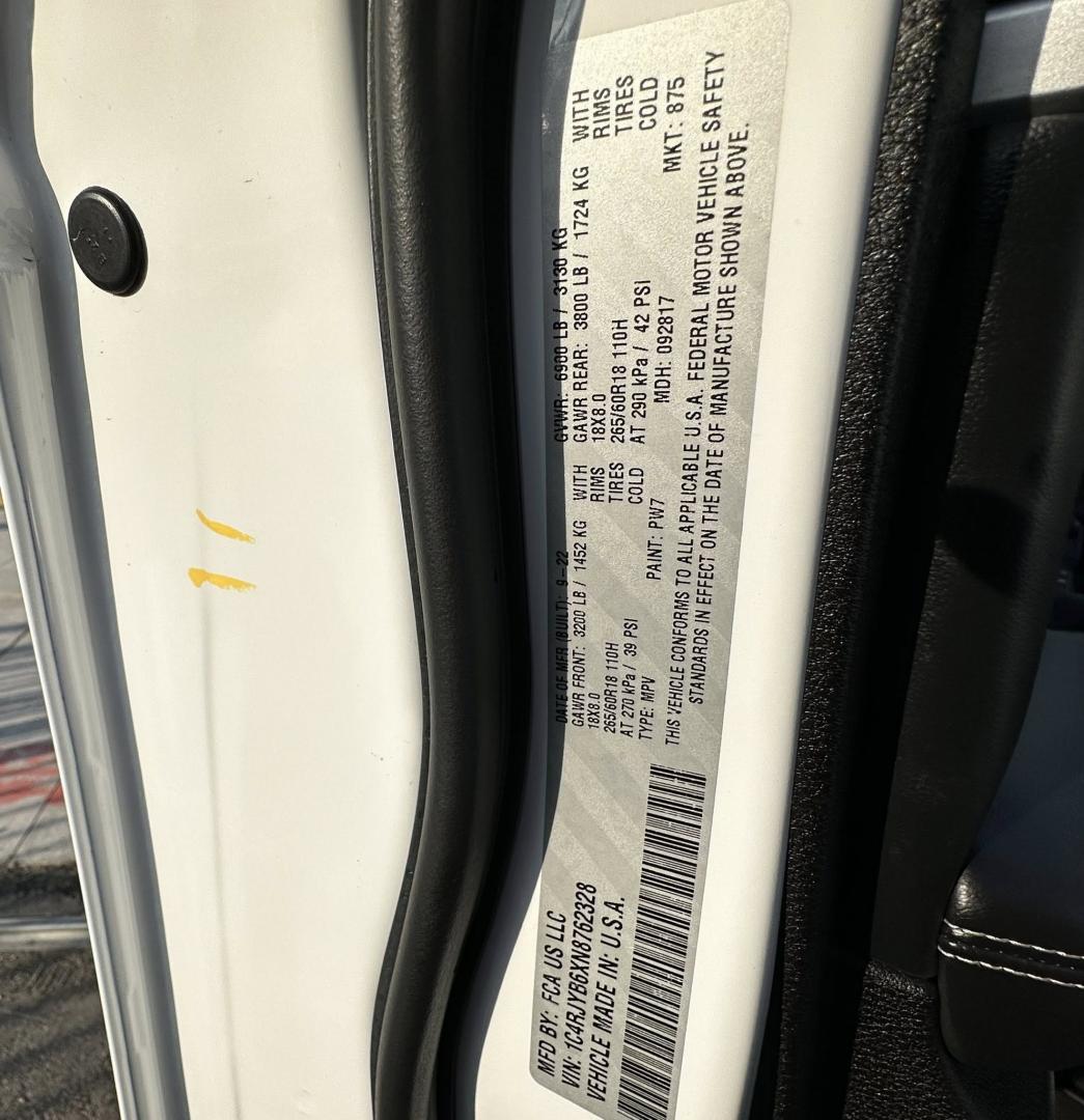 2022 Jeep Grand Cherokee 4xe Limited (1C4RJYB6XN8) with an 2.0L L4 DOHC 16V HYBRID engine, 8A transmission, located at 744 E Miner Ave, Stockton, CA, 95202, (209) 944-5770, 37.956863, -121.282082 - Photo#14