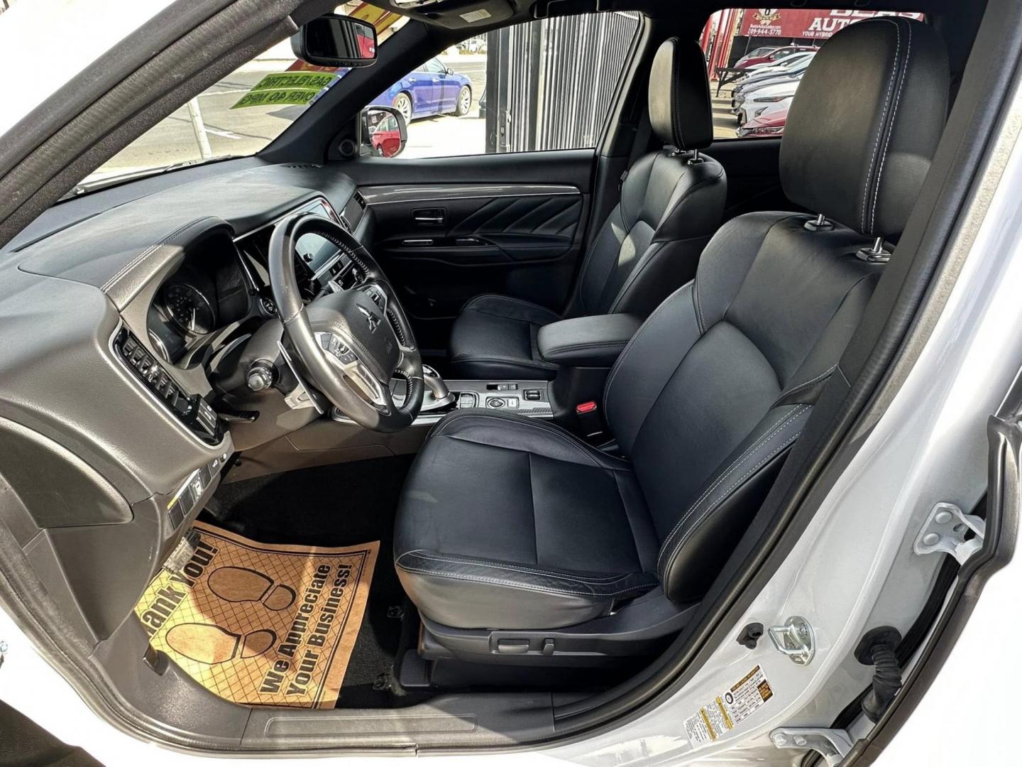 2019 Mitsubishi Outlander PHEV GT (JA4J24A50KZ) with an 2.0L L4 DOHC 16V HYBRID engine, 1A transmission, located at 744 E Miner Ave, Stockton, CA, 95202, (209) 944-5770, 37.956863, -121.282082 - Photo#9