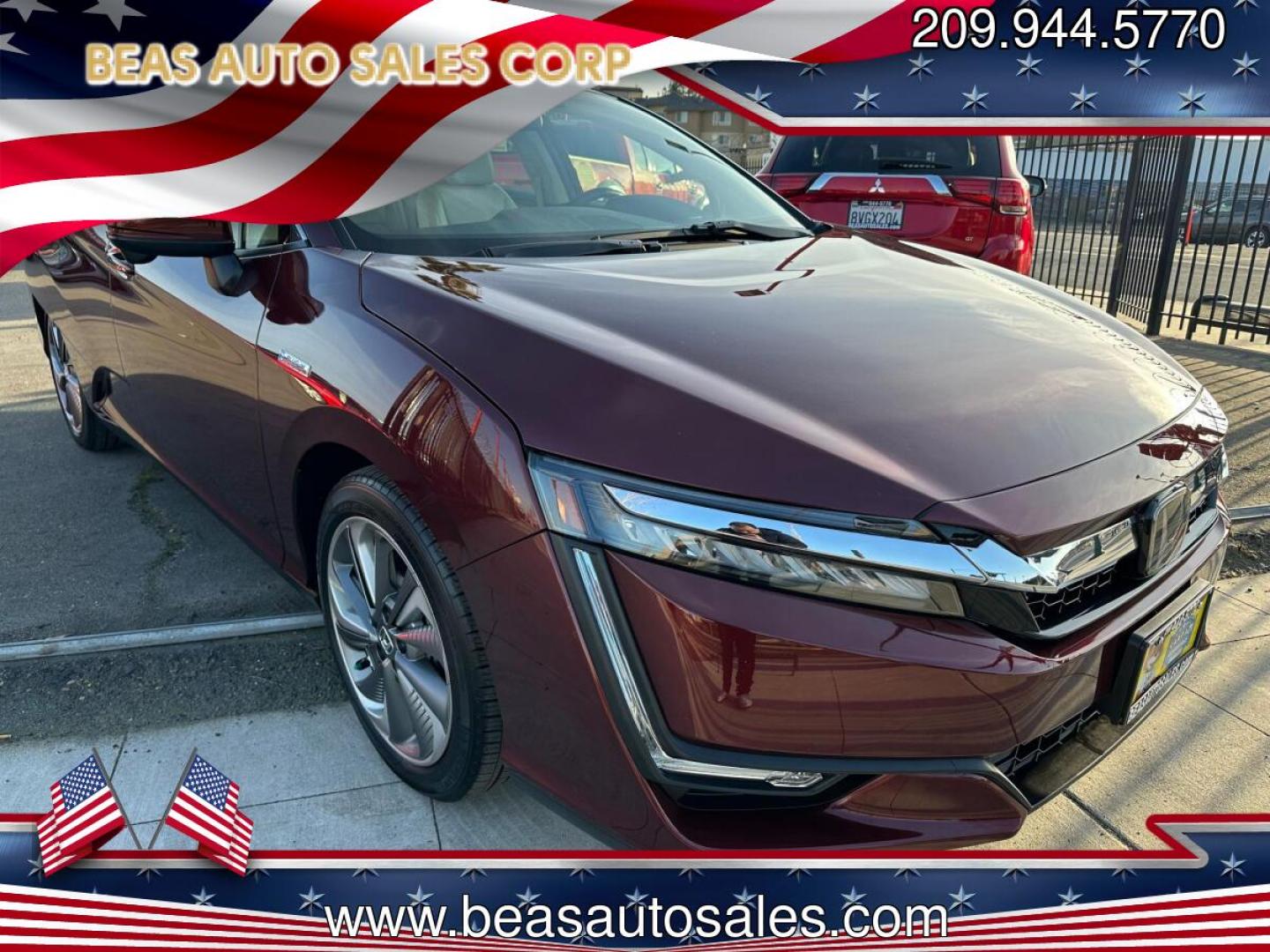 2019 Honda Clarity Plug-In Hybrid (JHMZC5F1XKC) with an 1.5L L4 DOHC 16V HYBRID engine, CVT transmission, located at 744 E Miner Ave, Stockton, CA, 95202, (209) 944-5770, 37.956863, -121.282082- Photo#0