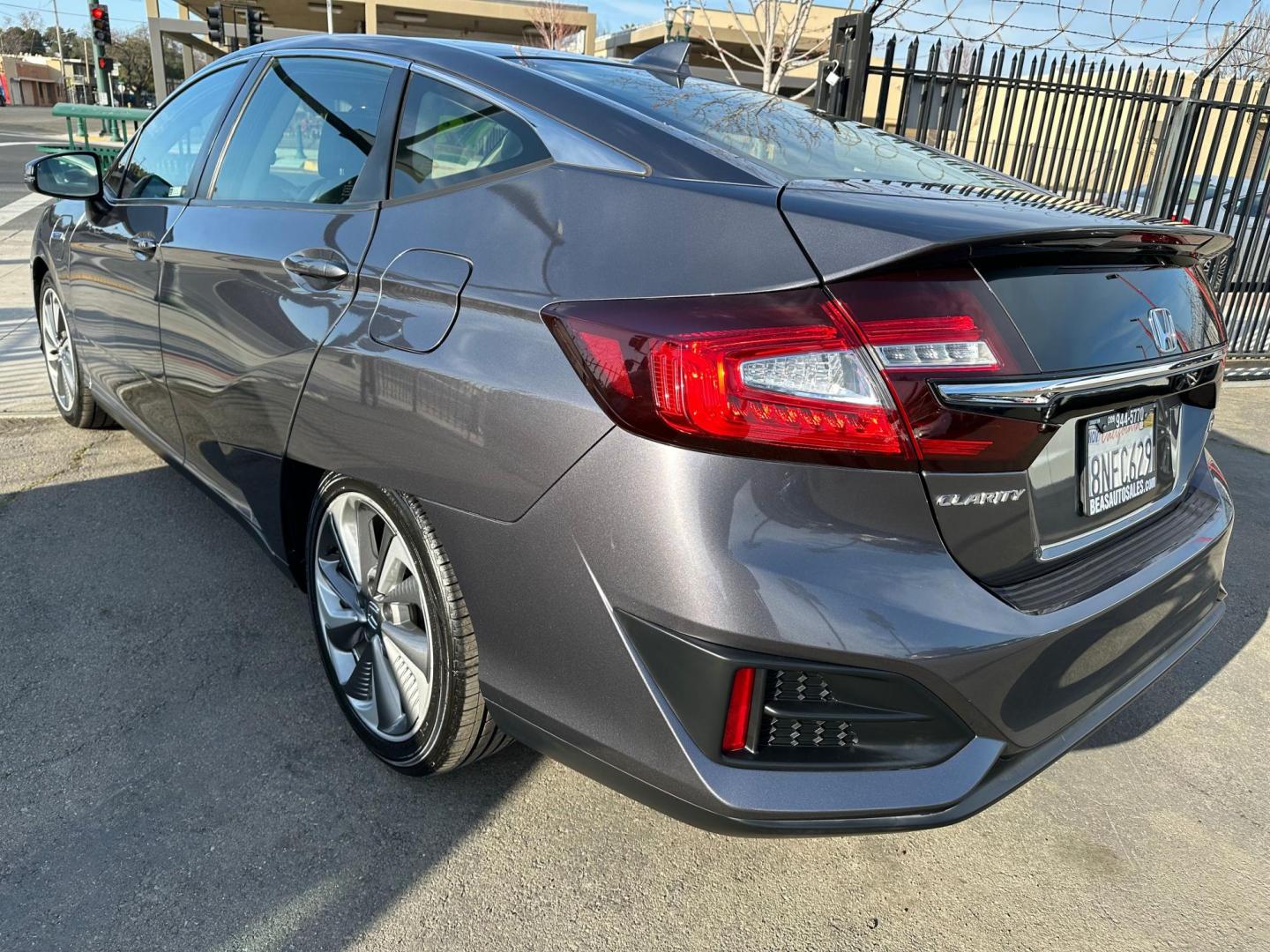 2019 Honda Clarity Plug-In Hybrid (JHMZC5F19KC) with an 1.5L L4 DOHC 16V HYBRID engine, CVT transmission, located at 744 E Miner Ave, Stockton, CA, 95202, (209) 944-5770, 37.956863, -121.282082 - Photo#6