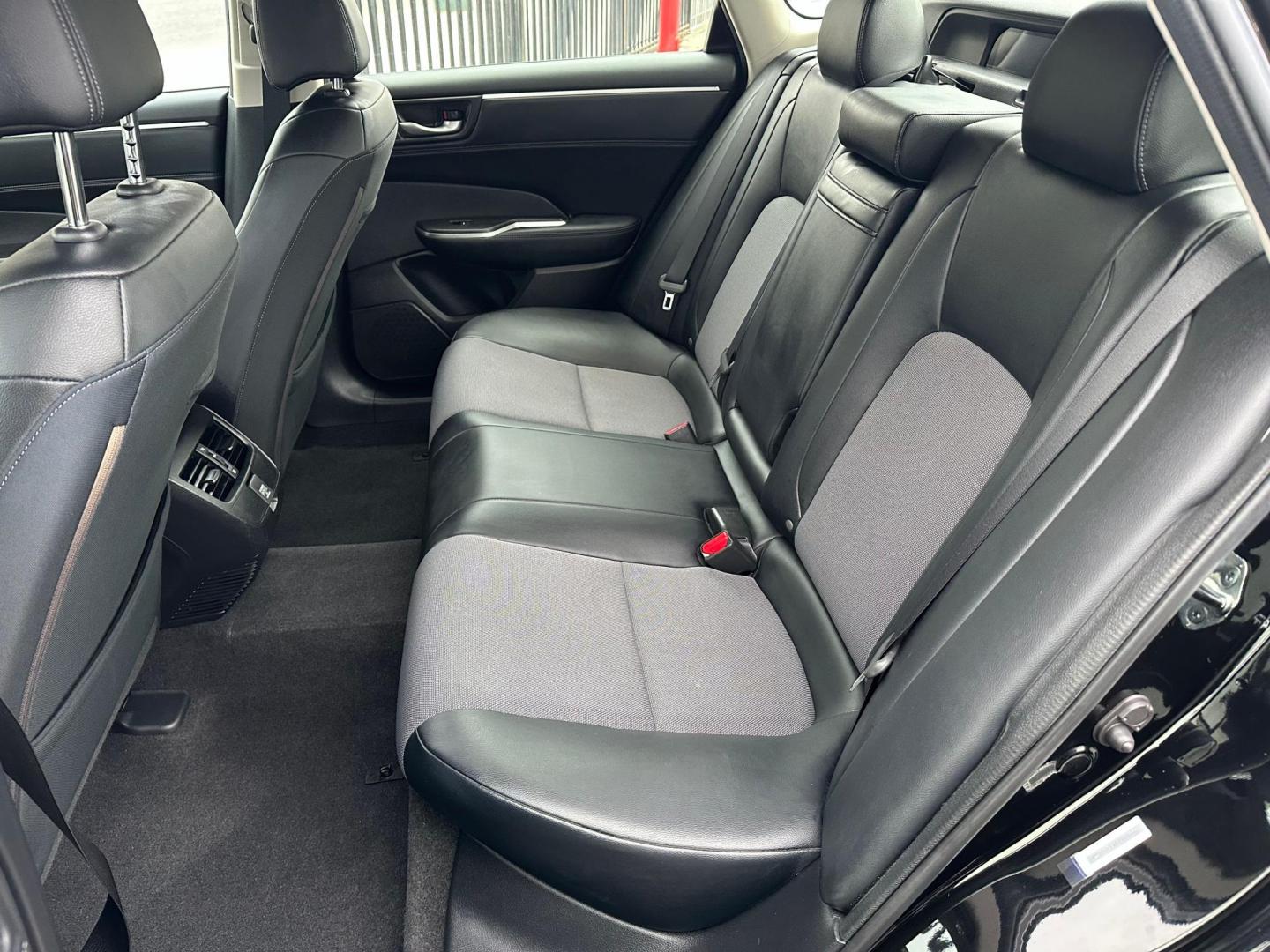 2019 Honda Clarity Plug-In Hybrid (JHMZC5F14KC) with an 1.5L L4 DOHC 16V HYBRID engine, CVT transmission, located at 744 E Miner Ave, Stockton, CA, 95202, (209) 944-5770, 37.956863, -121.282082 - Photo#11