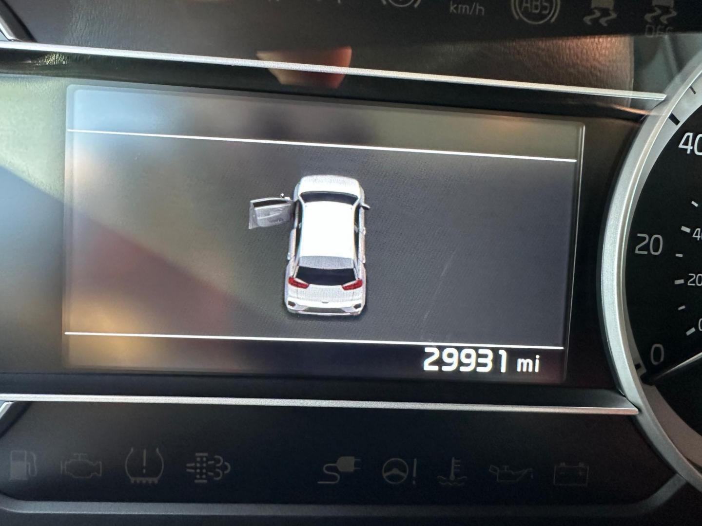 2022 Kia Niro Plug In Hybrid LXS (KNDCM3LD4N5) , 6A transmission, located at 744 E Miner Ave, Stockton, CA, 95202, (209) 944-5770, 37.956863, -121.282082 - Photo#14