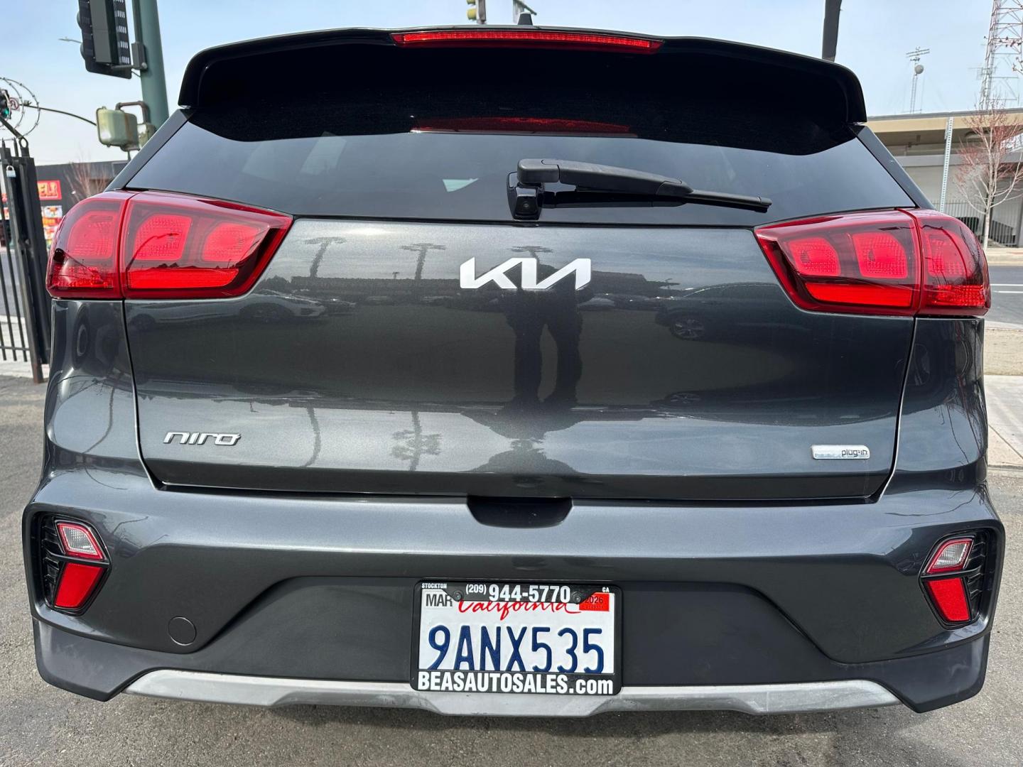 2022 Kia Niro Plug In Hybrid LXS (KNDCM3LD1N5) , 6A transmission, located at 744 E Miner Ave, Stockton, CA, 95202, (209) 944-5770, 37.956863, -121.282082 - Photo#7