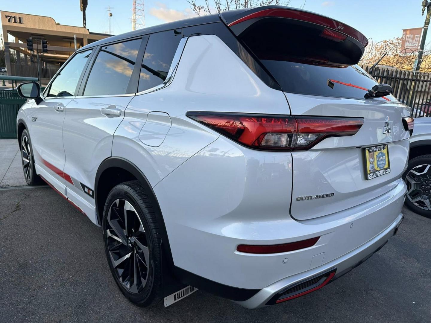 2023 WHITE Mitsubishi Outlander PHEV GT (JA4T5UA98PZ) with an 2.0L L4 DOHC 16V HYBRID engine, 1A transmission, located at 744 E Miner Ave, Stockton, CA, 95202, (209) 944-5770, 37.956863, -121.282082 - PLUS TAXES AND FEES - Photo#8