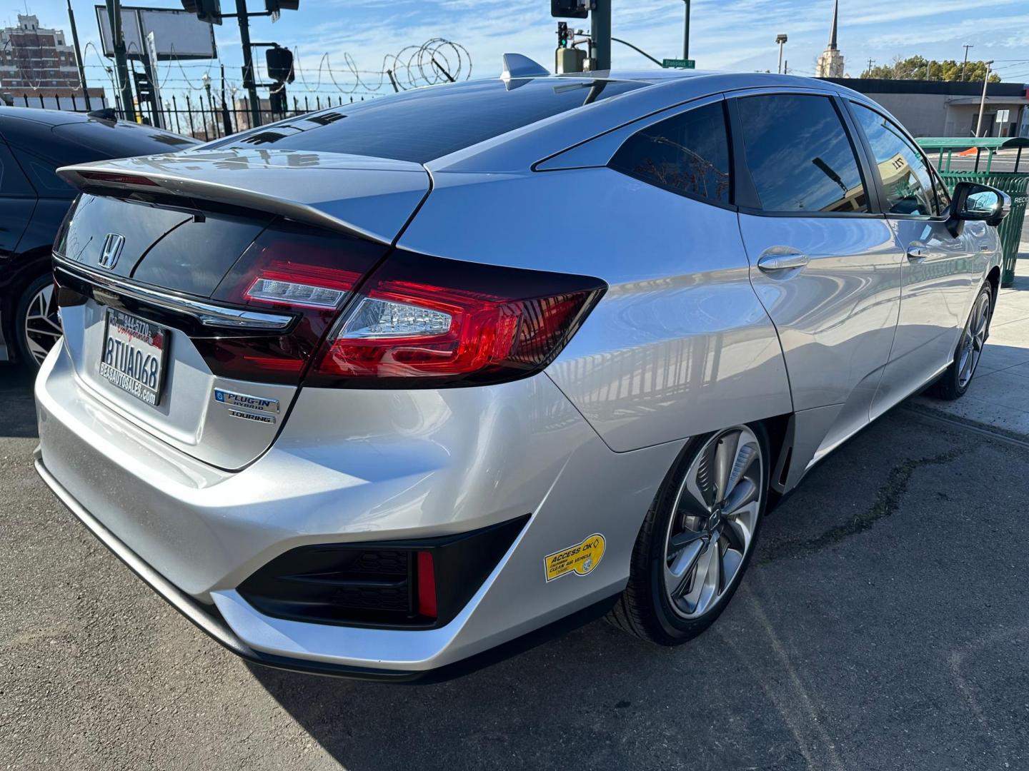 2020 Honda Clarity Touring Plug-In Hybrid (JHMZC5F32LC) with an 1.5L L4 DOHC 16V HYBRID engine, CVT transmission, located at 744 E Miner Ave, Stockton, CA, 95202, (209) 944-5770, 37.956863, -121.282082 - Photo#8