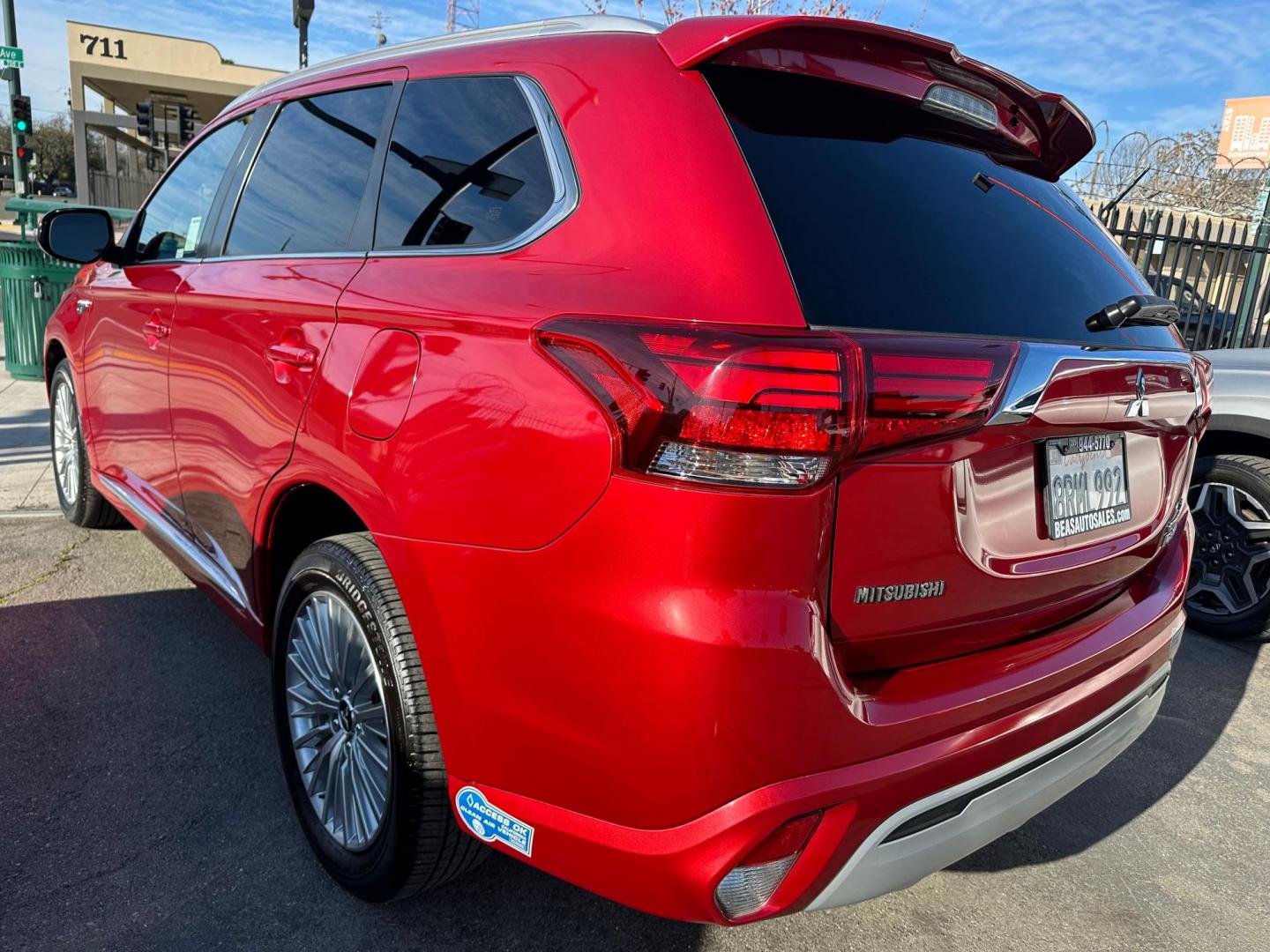 2019 Mitsubishi Outlander PHEV GT (JA4J24A59KZ) with an 2.0L L4 DOHC 16V HYBRID engine, 1A transmission, located at 744 E Miner Ave, Stockton, CA, 95202, (209) 944-5770, 37.956863, -121.282082 - Photo#5