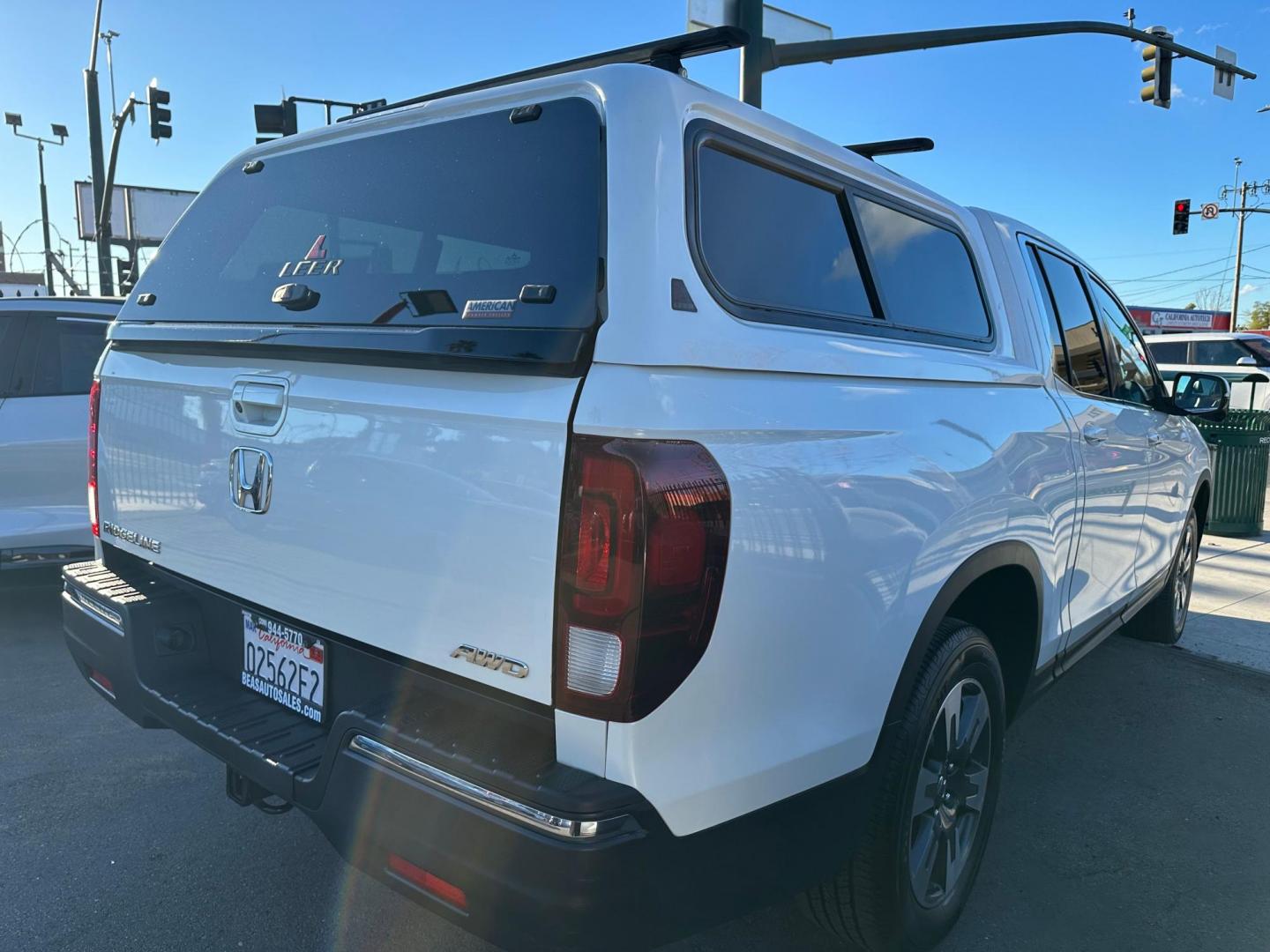 2017 Honda Ridgeline RTL-T AWD (5FPYK3F61HB) with an 3.5L V6 SOHC 24V engine, 6A transmission, located at 744 E Miner Ave, Stockton, CA, 95202, (209) 944-5770, 37.956863, -121.282082 - Photo#7