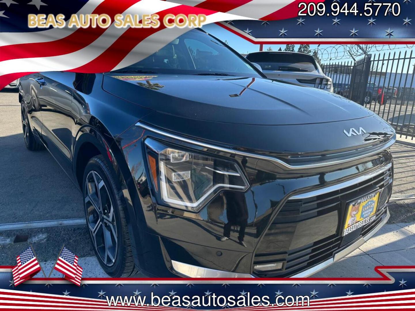 2024 Kia Niro SX Touring (KNDCR3LF8R5) with an 1.6L L4 DOHC 16V HYBRID engine, 6A transmission, located at 744 E Miner Ave, Stockton, CA, 95202, (209) 944-5770, 37.956863, -121.282082 - Photo#0