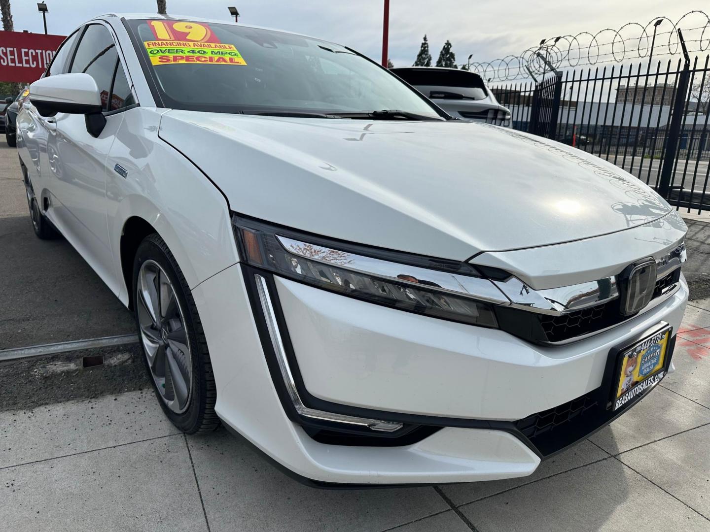 2019 Honda Clarity Plug-In Hybrid (JHMZC5F18KC) with an 1.5L L4 DOHC 16V HYBRID engine, CVT transmission, located at 744 E Miner Ave, Stockton, CA, 95202, (209) 944-5770, 37.956863, -121.282082 - Photo#0