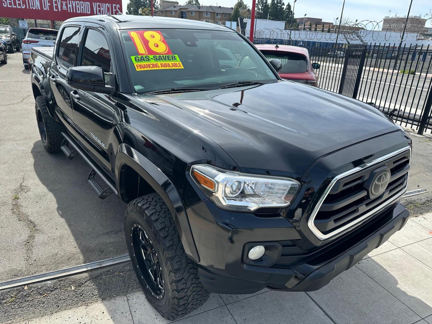 2018 Toyota Tacoma SR5 Double Cab Long Bed V6 6AT 4WD (3TMCZ5AN2JM) with an 3.6L V6 DOHC 24V engine, 6A transmission, located at 744 E Miner Ave, Stockton, CA, 95202, (209) 944-5770, 37.956863, -121.282082 - Photo#1