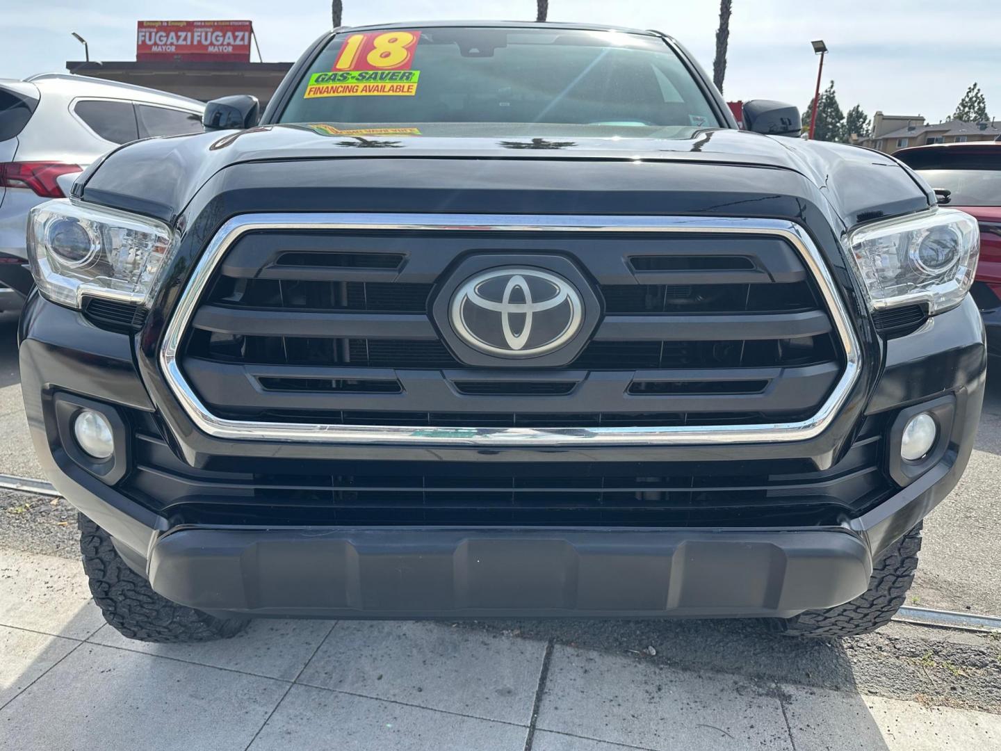 2018 Toyota Tacoma SR5 Double Cab Long Bed V6 6AT 4WD (3TMCZ5AN2JM) with an 3.6L V6 DOHC 24V engine, 6A transmission, located at 744 E Miner Ave, Stockton, CA, 95202, (209) 944-5770, 37.956863, -121.282082 - Photo#2