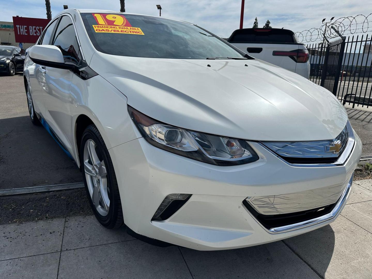 2019 Chevrolet Volt LT w/ Standard Emission Package (1G1RA6S5XKU) with an 1.5L L4 DOHC 16V engine, CVT transmission, located at 744 E Miner Ave, Stockton, CA, 95202, (209) 944-5770, 37.956863, -121.282082 - Photo#0