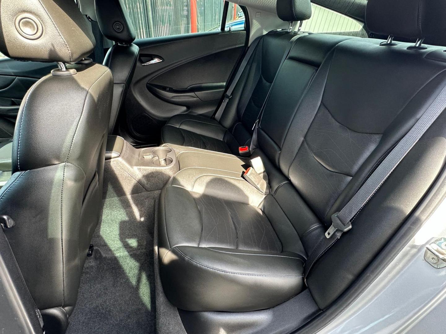 2019 Chevrolet Volt LT w/ Standard Emission Package (1G1RA6S5XKU) with an 1.5L L4 DOHC 16V engine, CVT transmission, located at 744 E Miner Ave, Stockton, CA, 95202, (209) 944-5770, 37.956863, -121.282082 - Photo#11