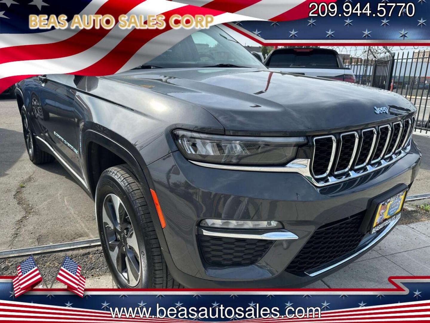 2023 Jeep Grand Cherokee 4xe Limited (1C4RJYB63PC) with an 2.0L L4 DOHC 16V HYBRID engine, 8A transmission, located at 744 E Miner Ave, Stockton, CA, 95202, (209) 944-5770, 37.956863, -121.282082- Photo#0