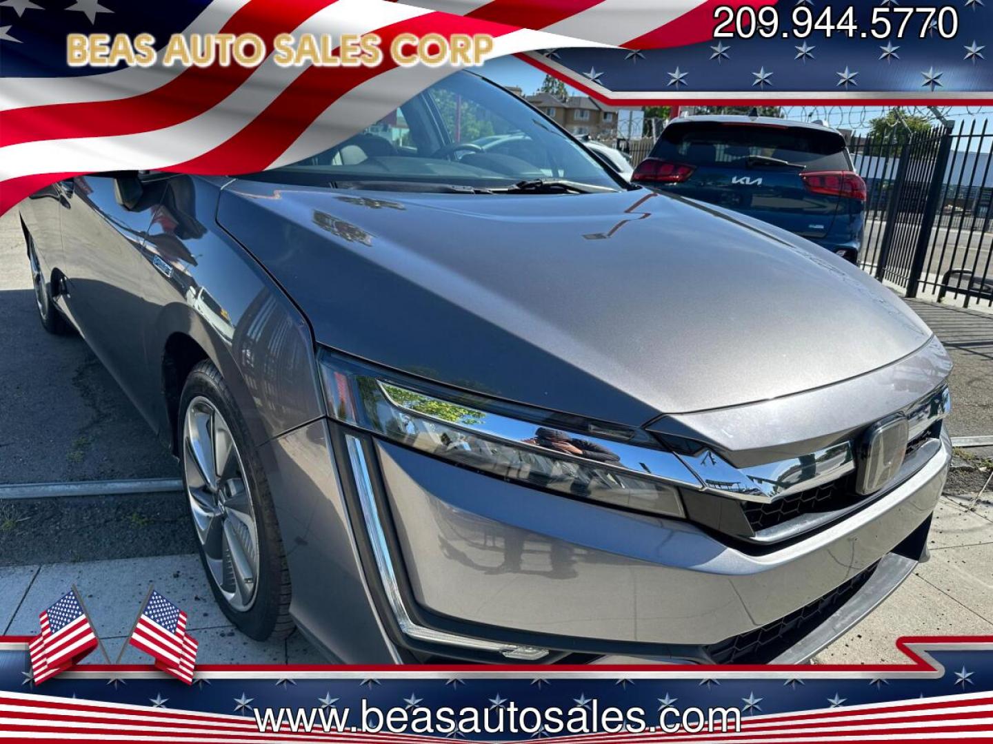 2019 Honda Clarity Plug-In Hybrid (JHMZC5F14KC) with an 1.5L L4 DOHC 16V HYBRID engine, CVT transmission, located at 744 E Miner Ave, Stockton, CA, 95202, (209) 944-5770, 37.956863, -121.282082- Photo#0