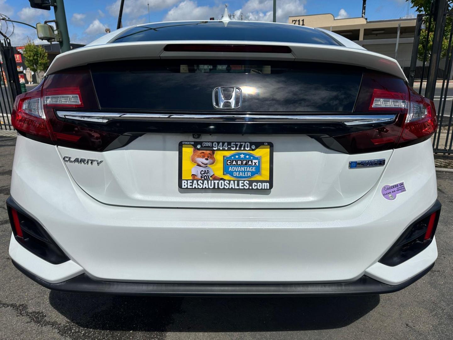 2019 Honda Clarity Plug-In Hybrid (JHMZC5F10KC) with an 1.5L L4 DOHC 16V HYBRID engine, CVT transmission, located at 744 E Miner Ave, Stockton, CA, 95202, (209) 944-5770, 37.956863, -121.282082 - Photo#7