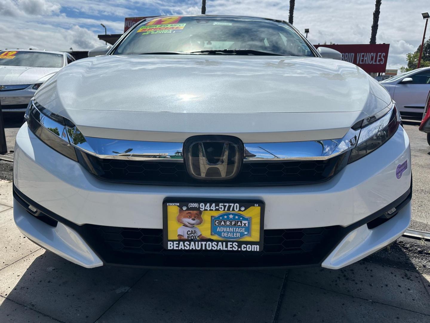 2019 Honda Clarity Plug-In Hybrid (JHMZC5F10KC) with an 1.5L L4 DOHC 16V HYBRID engine, CVT transmission, located at 744 E Miner Ave, Stockton, CA, 95202, (209) 944-5770, 37.956863, -121.282082 - Photo#2