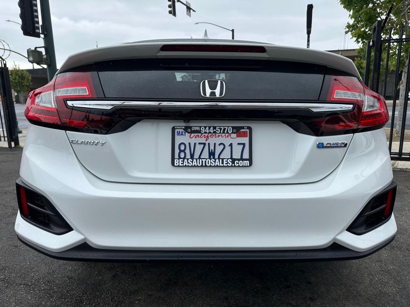 2021 Honda Clarity Plug-In Hybrid (JHMZC5F14MC) with an 1.5L L4 DOHC 16V HYBRID engine, CVT transmission, located at 744 E Miner Ave, Stockton, CA, 95202, (209) 944-5770, 37.956863, -121.282082 - Photo#7