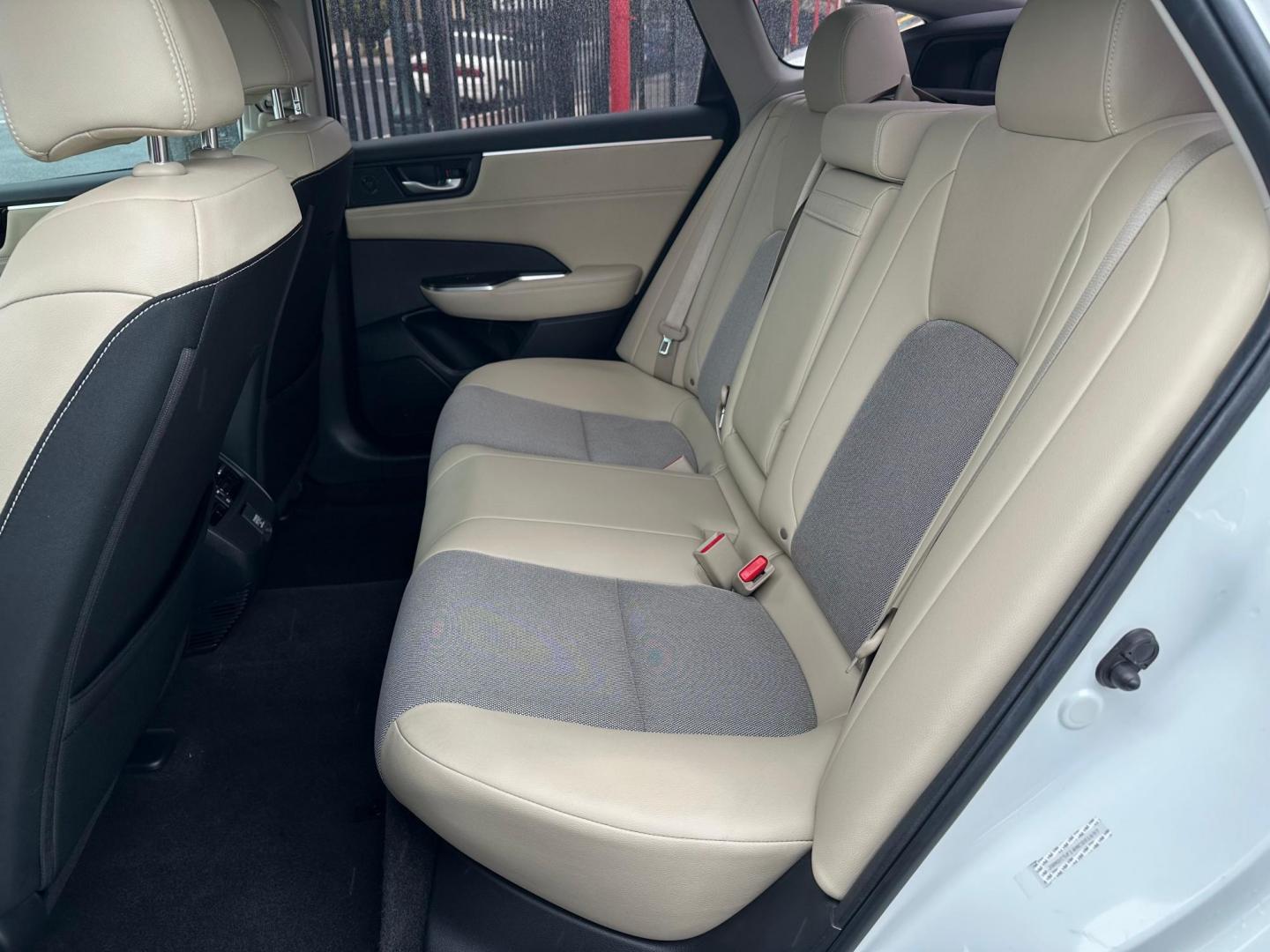 2021 Honda Clarity Plug-In Hybrid (JHMZC5F14MC) with an 1.5L L4 DOHC 16V HYBRID engine, CVT transmission, located at 744 E Miner Ave, Stockton, CA, 95202, (209) 944-5770, 37.956863, -121.282082 - Photo#11