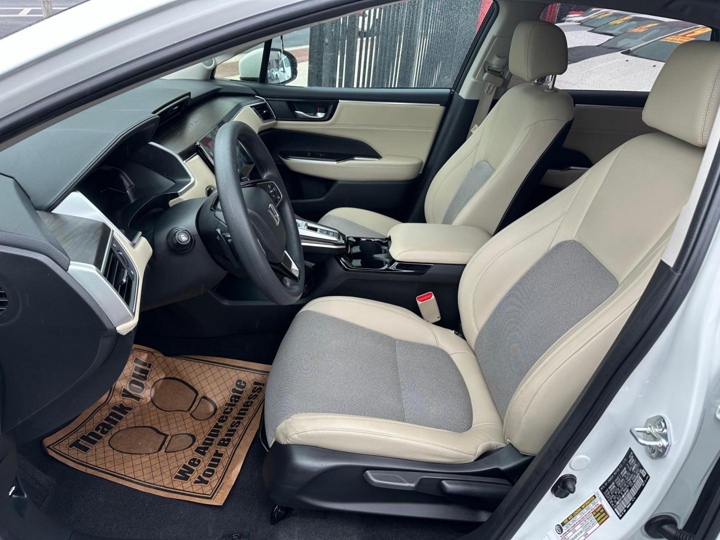 2021 Honda Clarity Plug-In Hybrid (JHMZC5F14MC) with an 1.5L L4 DOHC 16V HYBRID engine, CVT transmission, located at 744 E Miner Ave, Stockton, CA, 95202, (209) 944-5770, 37.956863, -121.282082 - Photo#10