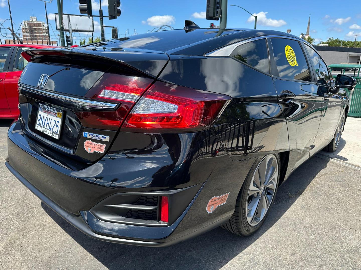 2019 Honda Clarity Plug-In Hybrid (JHMZC5F11KC) with an 1.5L L4 DOHC 16V HYBRID engine, CVT transmission, located at 744 E Miner Ave, Stockton, CA, 95202, (209) 944-5770, 37.956863, -121.282082 - Photo#8