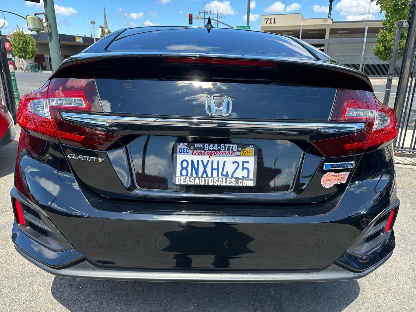 2019 Honda Clarity Plug-In Hybrid (JHMZC5F11KC) with an 1.5L L4 DOHC 16V HYBRID engine, CVT transmission, located at 744 E Miner Ave, Stockton, CA, 95202, (209) 944-5770, 37.956863, -121.282082 - Photo#7