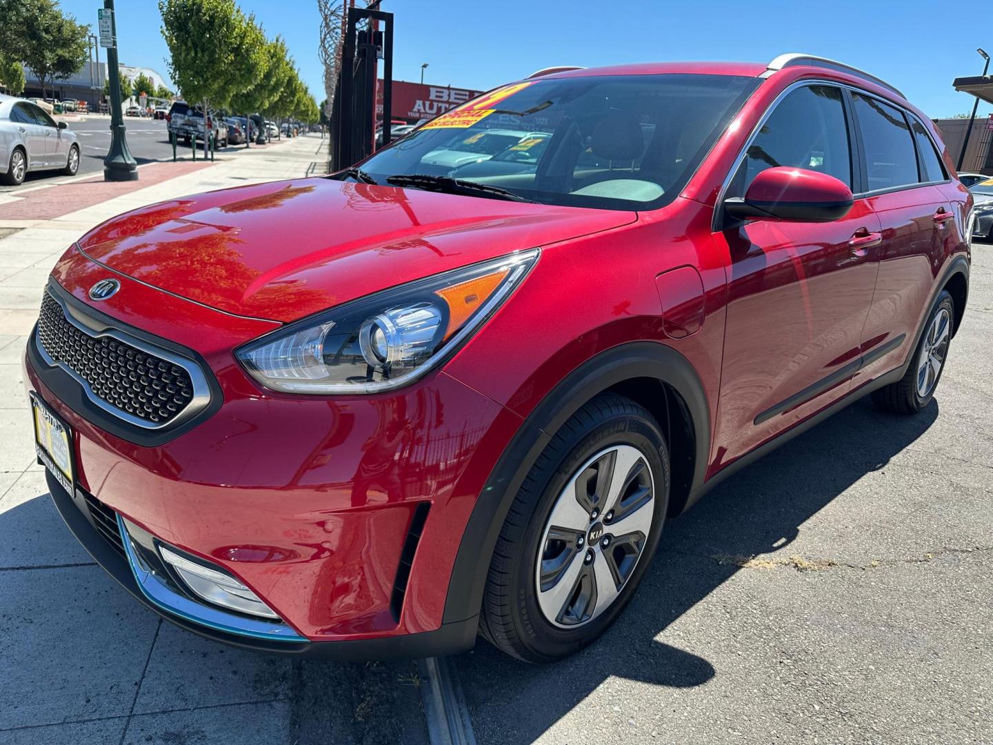2019 Kia Niro Plug In Hybrid LX (KNDCM3LD1K5) , 6A transmission, located at 744 E Miner Ave, Stockton, CA, 95202, (209) 944-5770, 37.956863, -121.282082- Photo#3