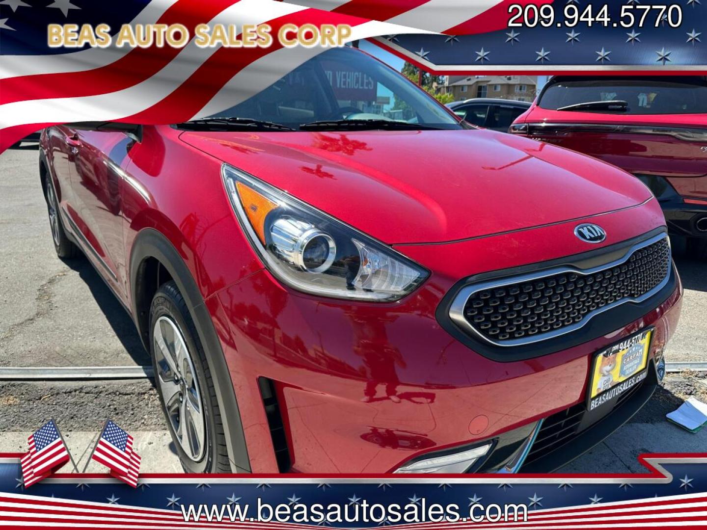 2019 Kia Niro LX PHEV's photo