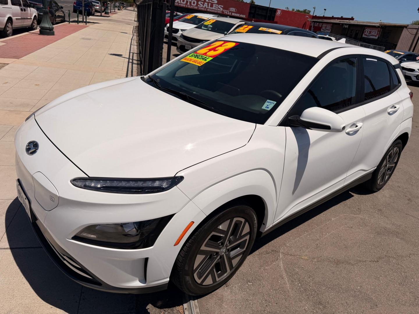 2023 Hyundai Kona EV SEL (KM8K23AG4PU) with an ELECTRIC engine, 1A transmission, located at 744 E Miner Ave, Stockton, CA, 95202, (209) 944-5770, 37.956863, -121.282082 - Photo#4