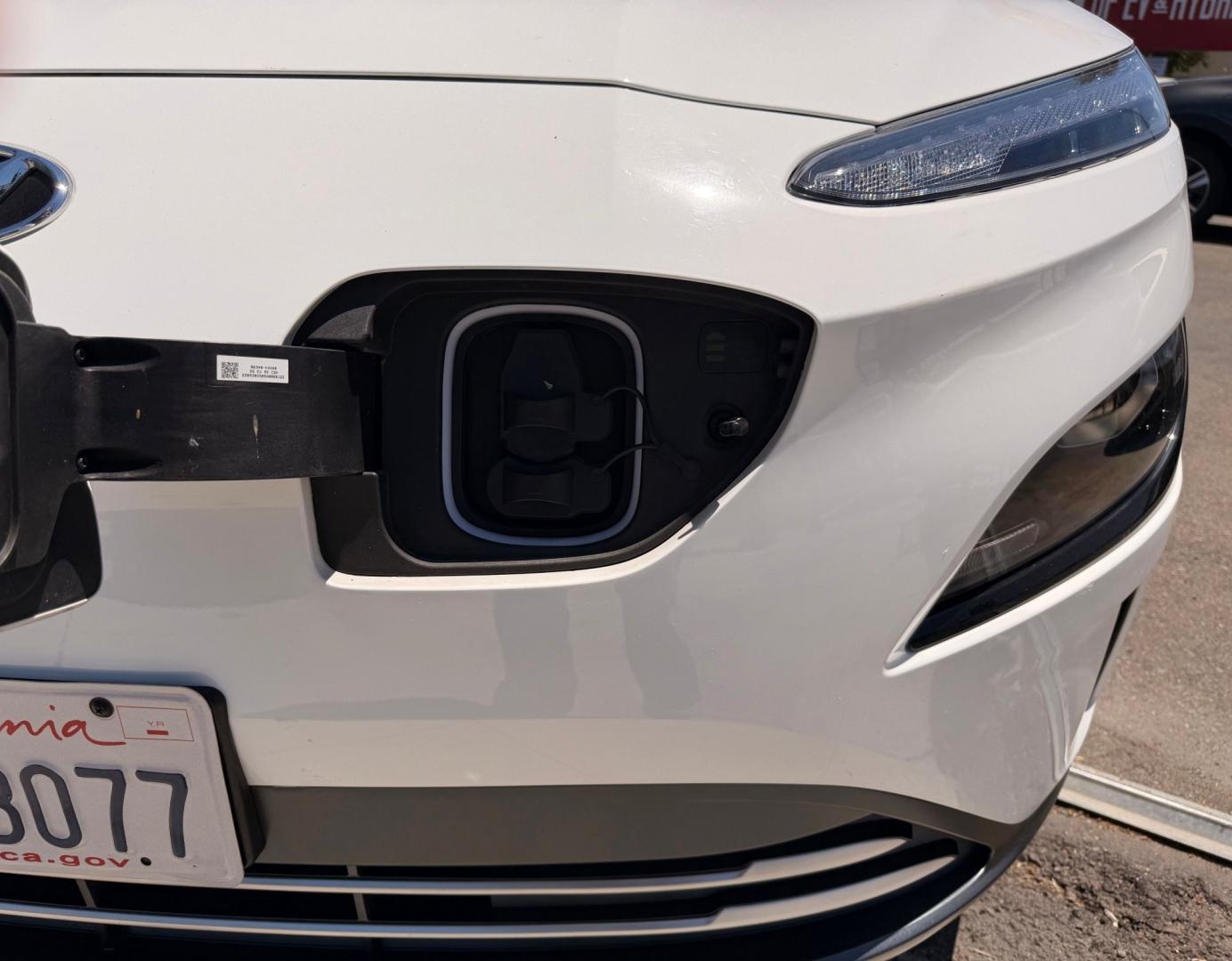 2023 Hyundai Kona EV SEL (KM8K23AG4PU) with an ELECTRIC engine, 1A transmission, located at 744 E Miner Ave, Stockton, CA, 95202, (209) 944-5770, 37.956863, -121.282082 - Photo#8