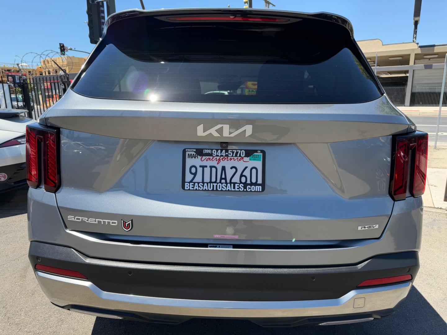 2025 Kia Sorento Hybrid EX AWD (KNDRJDJH0S5) with an 1.6L L4 DOHC 16V HYBRID engine, 6A transmission, located at 744 E Miner Ave, Stockton, CA, 95202, (209) 944-5770, 37.956863, -121.282082 - Photo#6