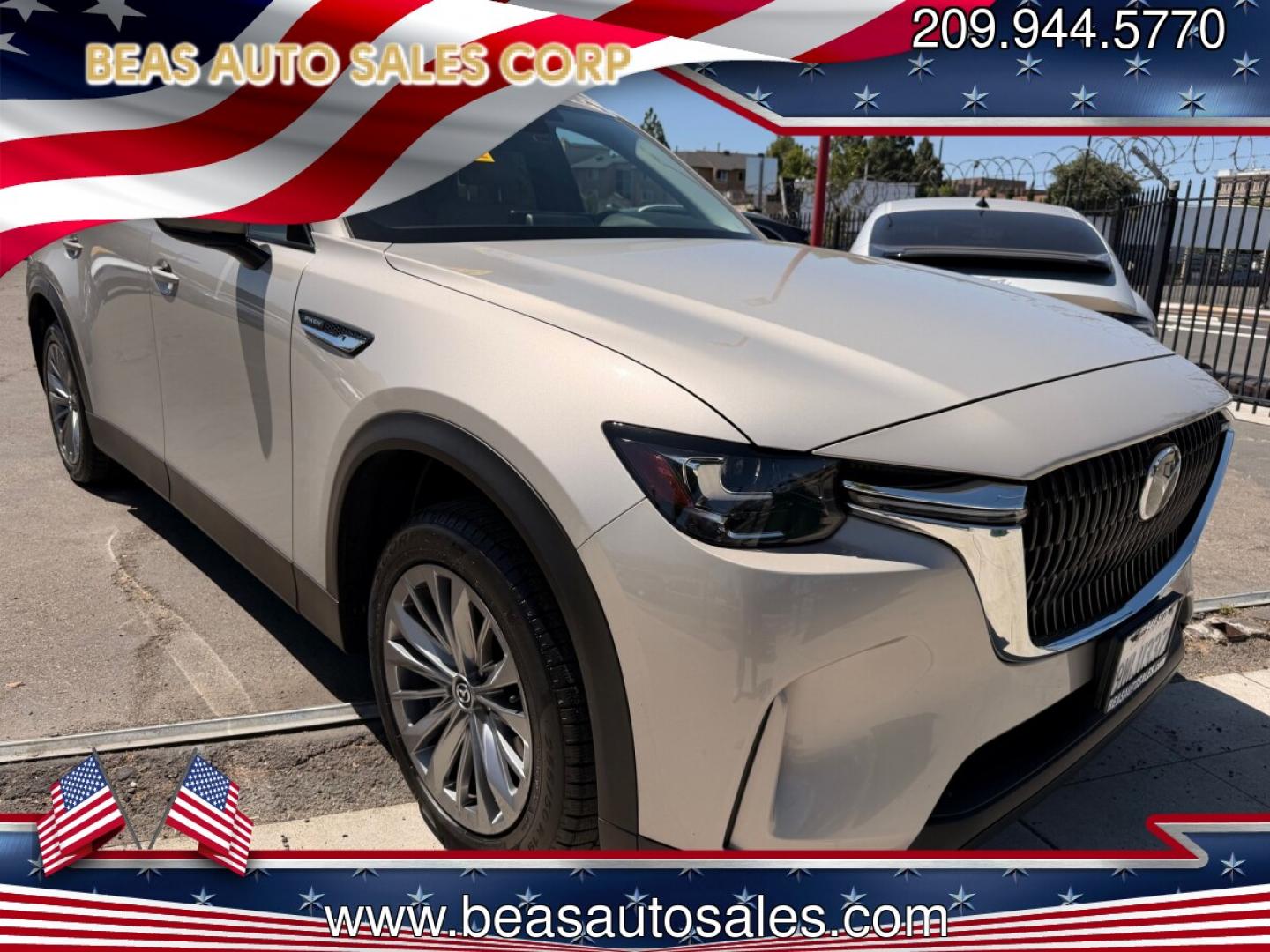 2024 Mazda CX-90 PHEV Preferred Package's photo